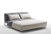 Una volta aperto il divano letto Willy offre un materasso francese da cm 140x198 o matrimoniale da cm 160x198.