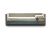 Per trasformare il divano in letto è necessario rimuovere cuscini di braccioli e cuscini poggiareni