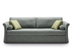 Letto singolo uso divano Jack Classic con due braccioli, cuscini di schienale e cuscinetti decorativi.