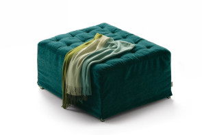 Dorsey Pouf tufted ottoman bed